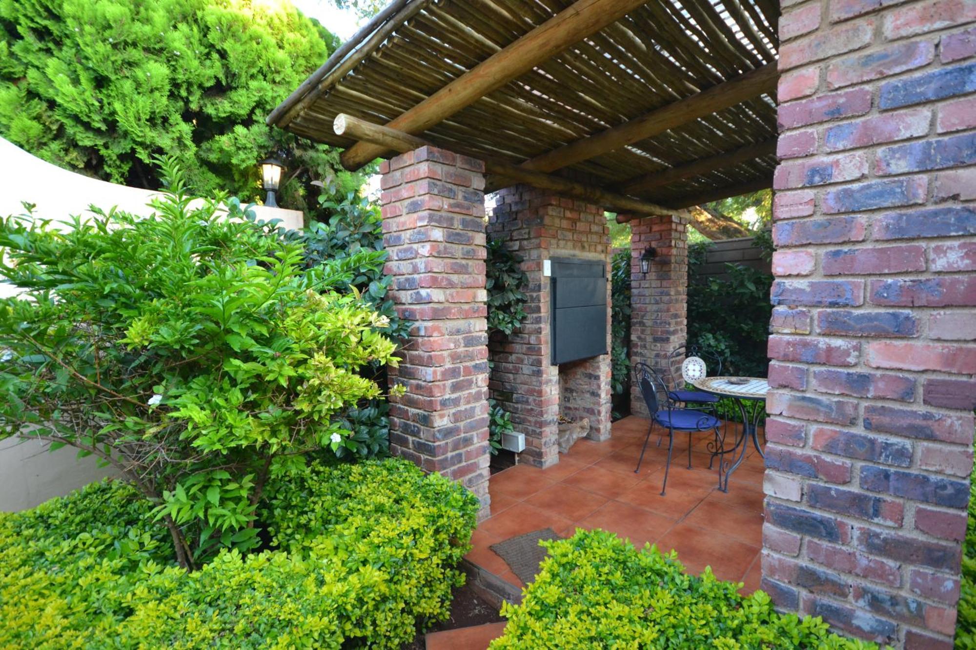Accommodation At Vans No Loadshedding Centurion Eksteriør billede