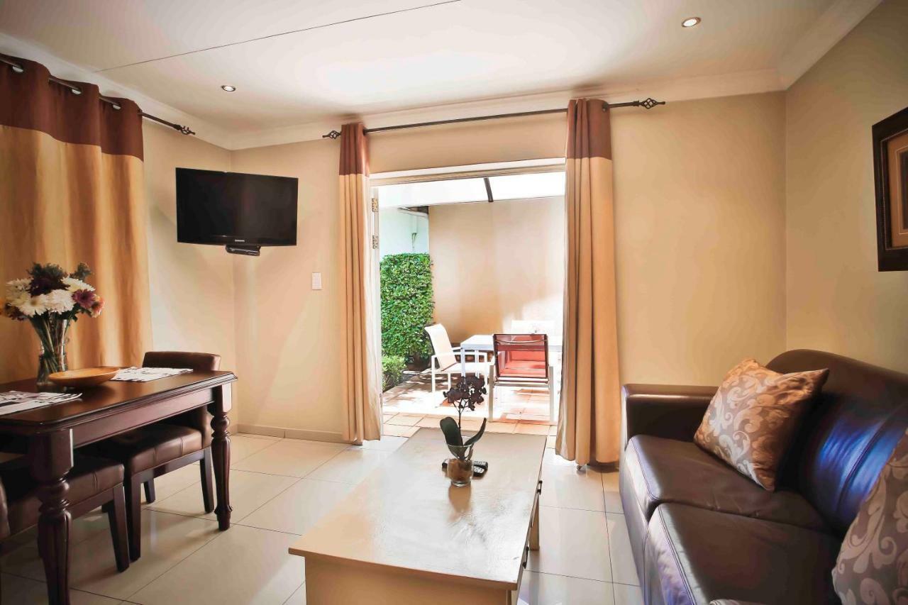 Accommodation At Vans No Loadshedding Centurion Eksteriør billede
