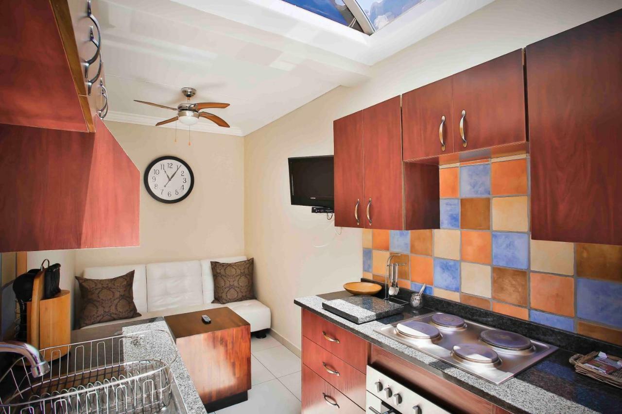 Accommodation At Vans No Loadshedding Centurion Eksteriør billede